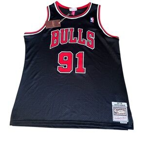 NBA 1997-98 Chicago Bulls Dennis Rodman Mitchell Ness Jersey XL  Swingman